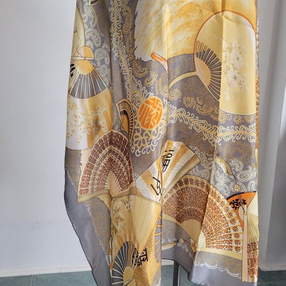 Vintage Huali 100% Silk Asian Fan Design Ladies Scarf - Picture 5 of 15